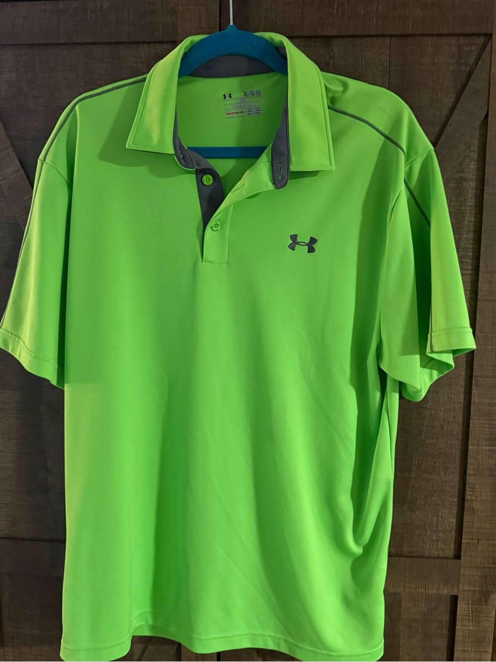 Under Armour Men's Neon Green Golf Polo XL Heat Gear Loose Fit Short Sleeve